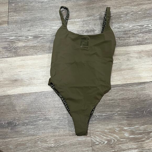 Fendi X Skims monogram One Piece Reversible Swimsuit XS - Picture 6 of 9